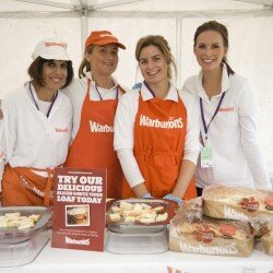 L.F&D.F 2011175